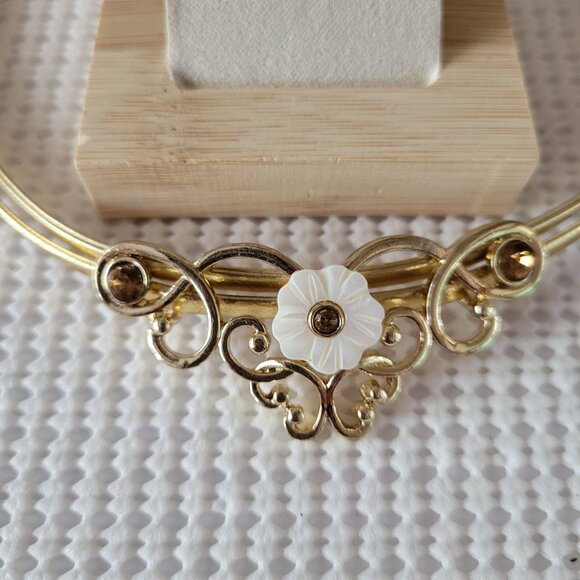 SAO Floral Daisy Choker Necklace Matching Pierced Stud Earrings Set Orange Topaz - Picture 2 of 5